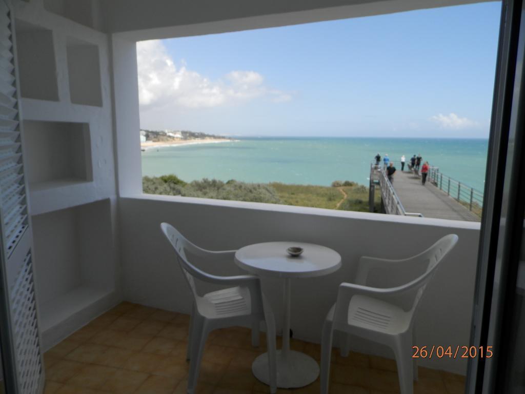 Hotel Frentomar Albufeira Habitación foto